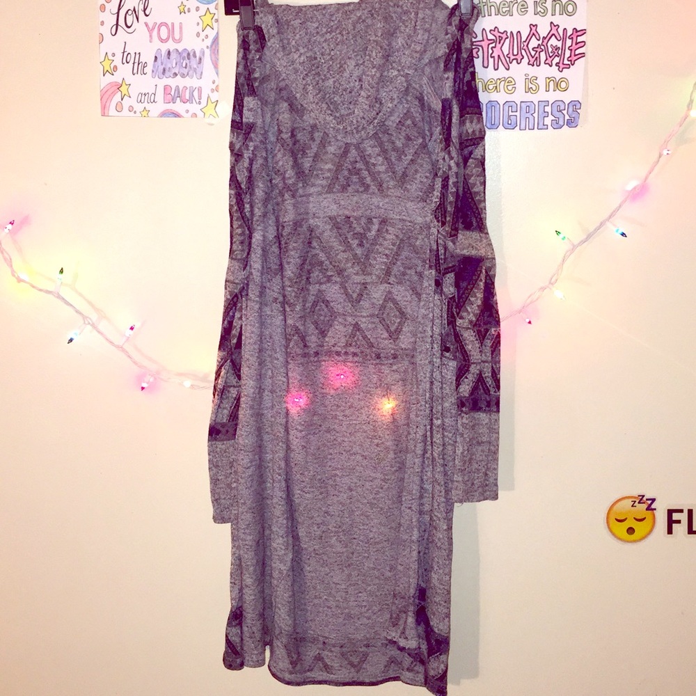 ✨Almost Famous Long Sleeve Cardigan W/Hood✨